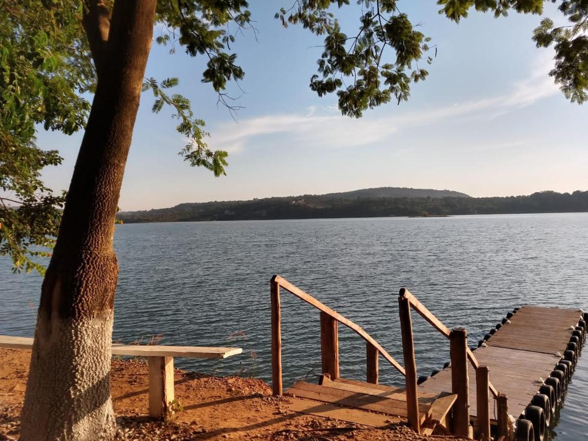 Enseada Nautico Apart Flat I Vista Para O Lago Corumba Caldas Novas Bagian luar foto