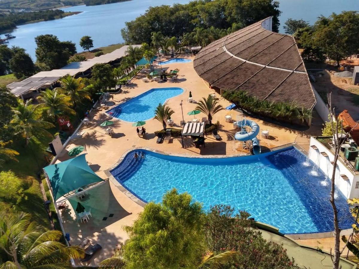 Enseada Nautico Apart Flat I Vista Para O Lago Corumba Caldas Novas Bagian luar foto